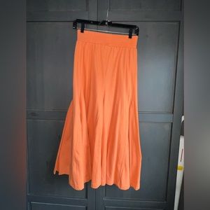 Comfy Peach Maxi Skirt w Side Pockets